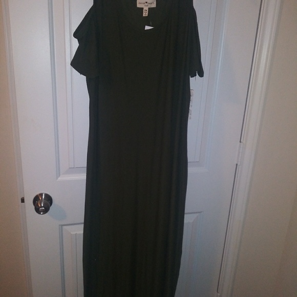 Ruffle Top - Picture 3 of 6